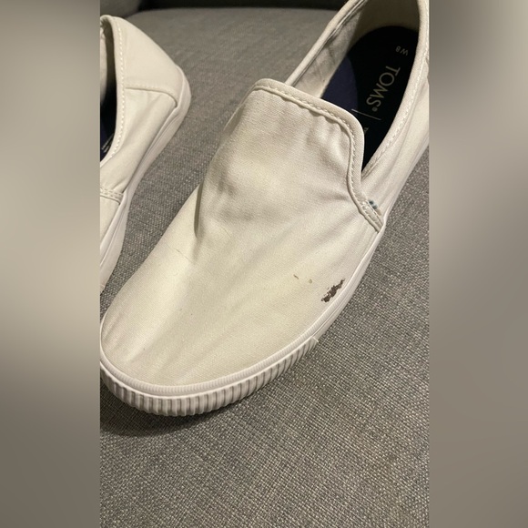White Tom’s size 8 women’s - Picture 8 of 10